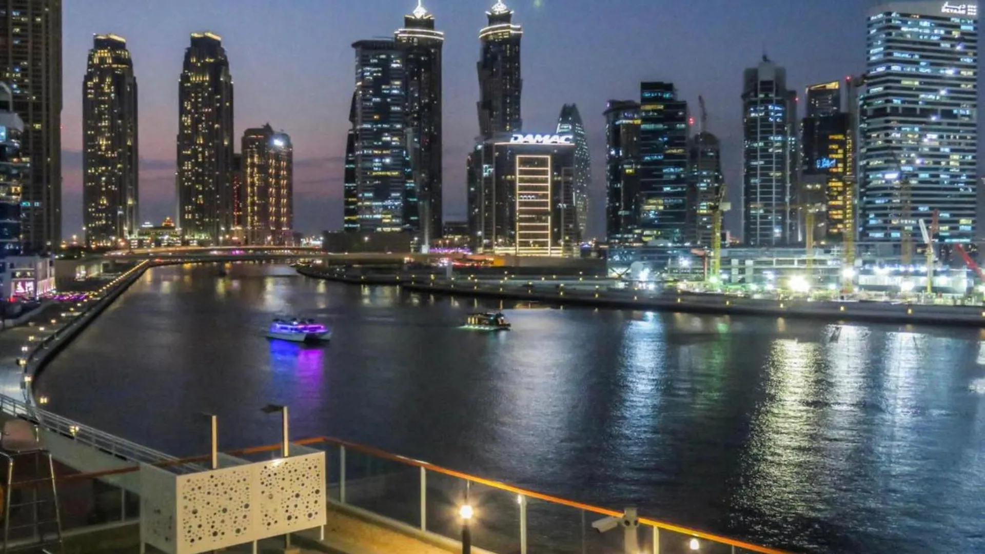 Apartment Oyo 1027 Home Binghatti Residence 2 Bhk Business Bay Dubai